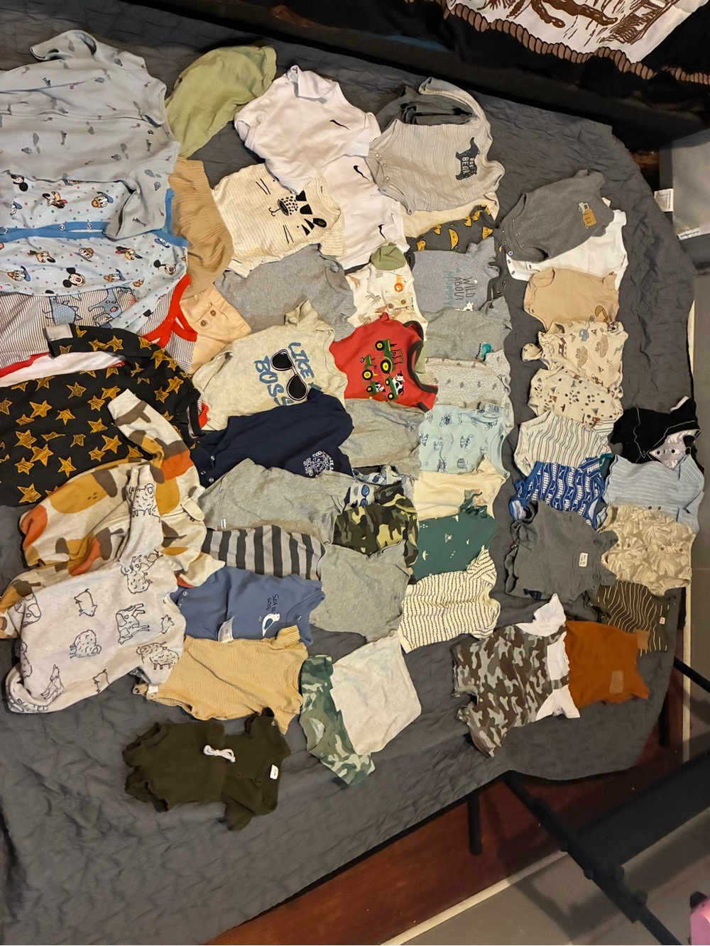 Baby Boy Mixed Short-Sleeve Onesie Lot - Neutral & Blue Prints